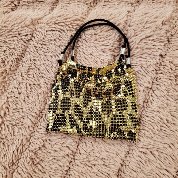 Rhinestone Leopold print face mask/face covering - Picture 3 of 5